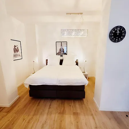 Wohngut-City Apt. 1 Zi. 1 Db + 1 Ez 34 Qm Mit Parkplatz Hagen  Eksteriør billede